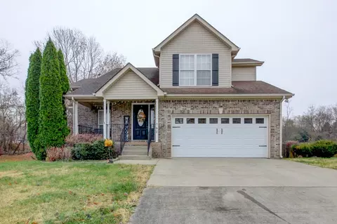 160 Cloe Ct, Clarksville, TN 37042