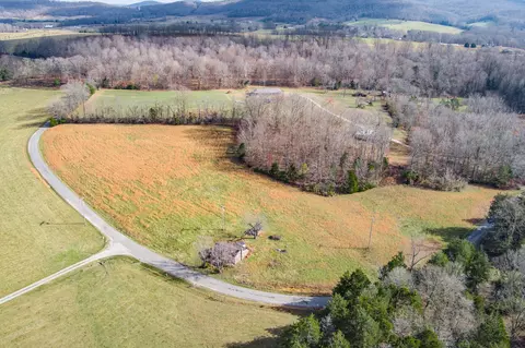 214 Joppa Rd, Alpine, TN 38543