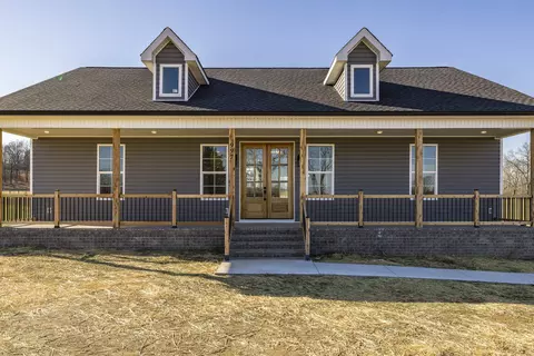 997 Bear Carr Rd, Westmoreland, TN 37186