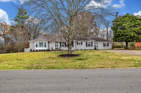 2703 Mere Dr, Columbia, TN 38401