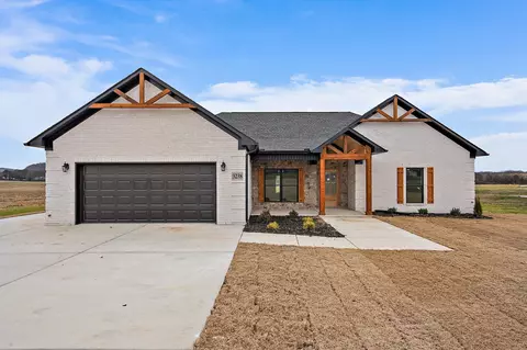 3238 Ostella Rd, Cornersville, TN 37047