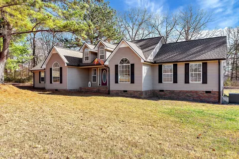 1466 Turnpike Rd, Summertown, TN 38483