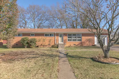 113 Burrum Dr, Shelbyville, TN 37160