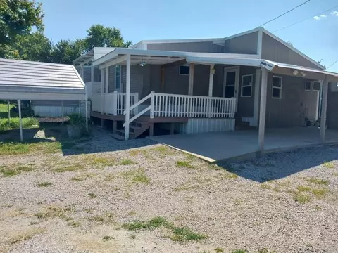 4874 Butler Rd, Hopkinsville, KY 42240