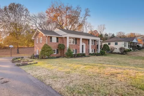 312 Highland Heights Dr, Goodlettsville, TN 37072