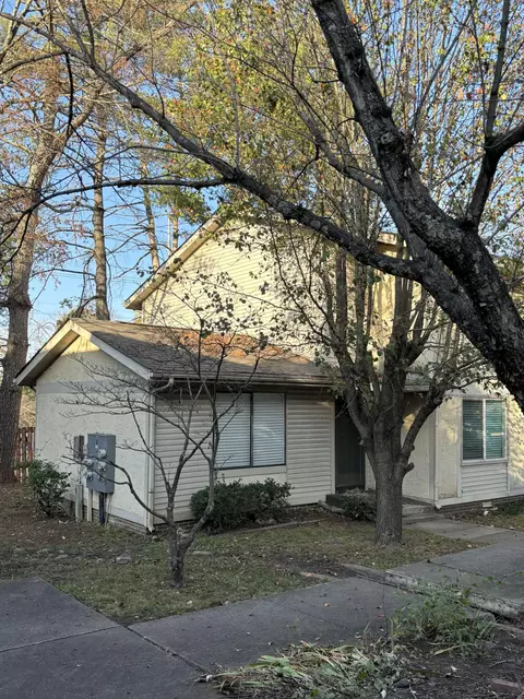 4958 Edmonson Pike #D-17, Nashville, TN 37211