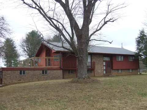 3235 Old Nashville Hwy, Mcminnville, TN 37110