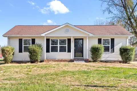 987 Merritt Lewis Ln, Clarksville, TN 37042