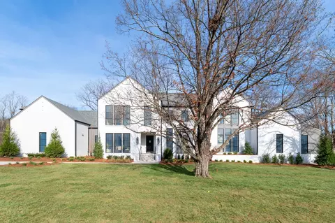 720 Southmeade Pkwy, Nashville, TN 37204