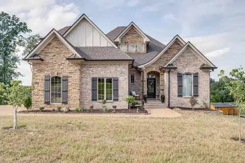 1026 C P Stewart Blvd, Lebanon, TN 37087