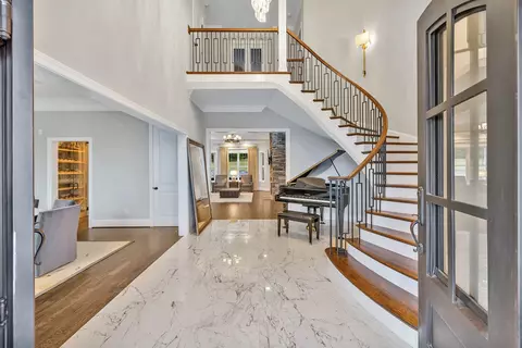1838 Les Robinson Rd, Columbia, TN 38401