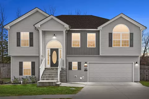 1556 Variance Dr, Clarksville, TN 37042