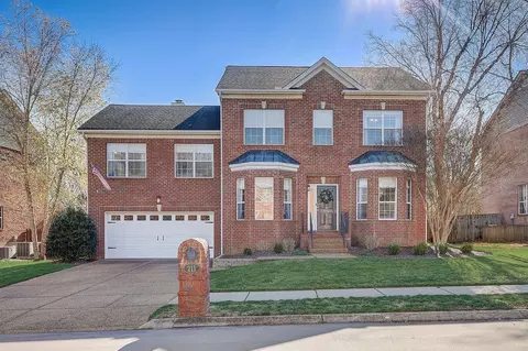 211 Wisteria Dr, Franklin, TN 37064