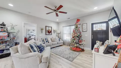 2422 Nunley St, Greenbrier, TN 37073