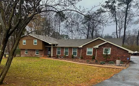 303 Raintree Dr, Hendersonville, TN 37075
