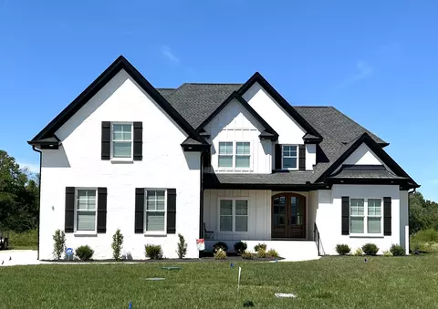 3033 Shady Forest Dr, Murfreesboro, TN 37128