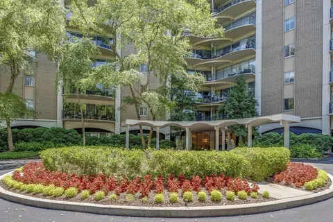 4215 Harding Pike #102, Nashville, TN 37205