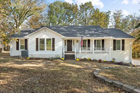 7324 Dunaway Dr, Nashville, TN 37221