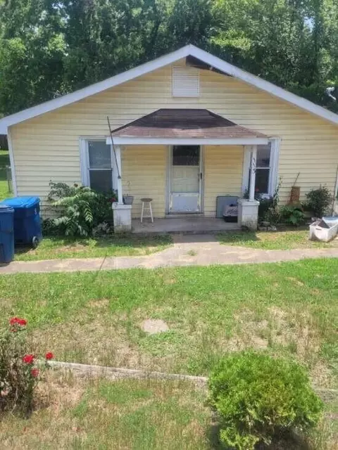 113 Hickory St, Rossville, GA 30741