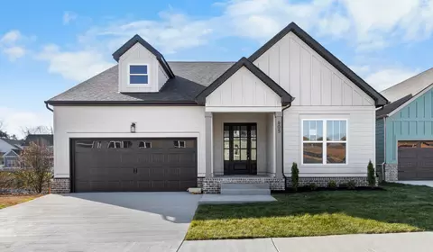 605 Centre St, Pleasant View, TN 37146