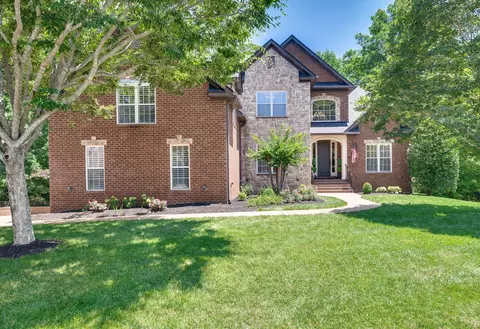 1034 Walnut Bend Ln, Brentwood, TN 37027