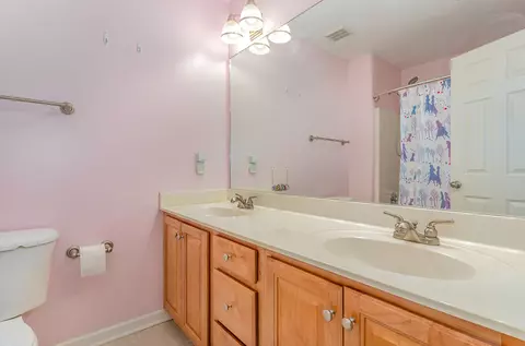 Bath - 242 Foundry Cir, Murfreesboro, TN 37128 photo 4 of 5
