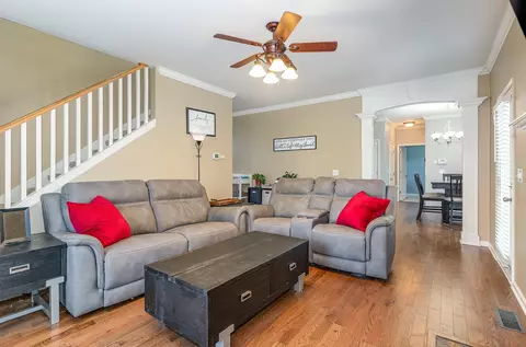 Living - 242 Foundry Cir, Murfreesboro, TN 37128 photo 1 of 2