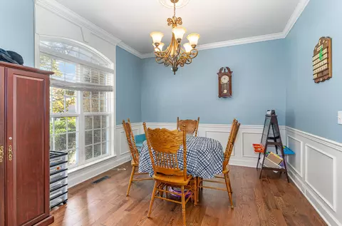 Dining - 242 Foundry Cir, Murfreesboro, TN 37128 photo 1 of 2