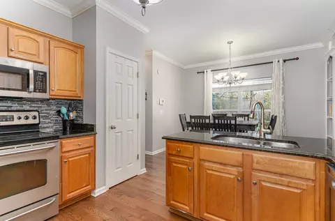 Kitchen - 242 Foundry Cir, Murfreesboro, TN 37128 photo 2 of 2
