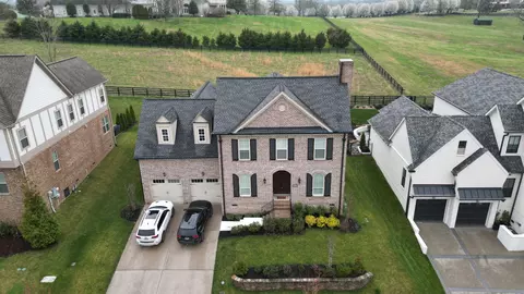 261 Circuit Rd, Franklin, TN 37064