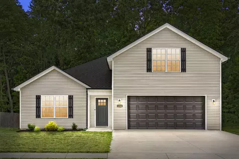 1244 Magnum Dr, Clarksville, TN 37040