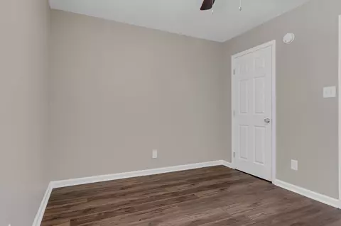 300 Spring St, Dickson, TN 37055 photo 13