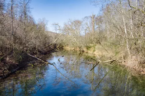 655 Mary Gardner Rd, Sparta, TN 38583