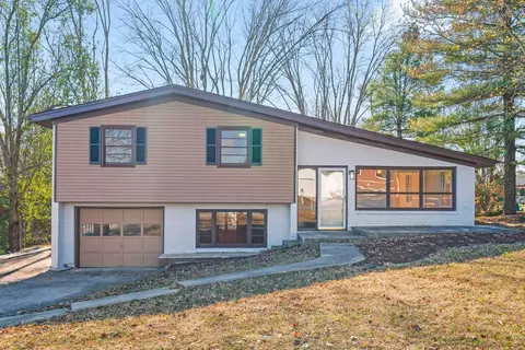 207 Cardinal Dr, Mcminnville, TN 37110