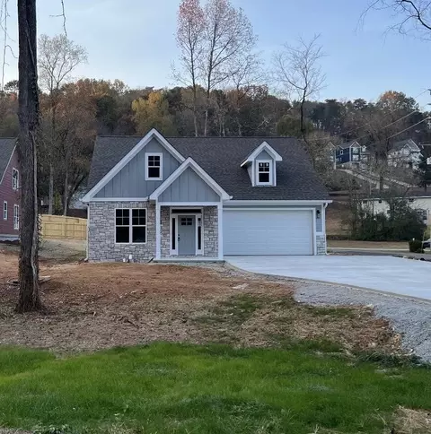 1175 Lullwater Rd, Chattanooga, TN 37415