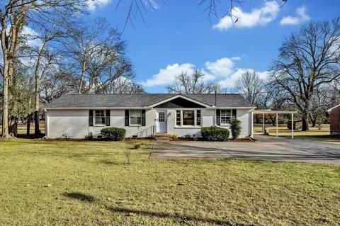 4212 Saunders Ave, Nashville, TN 37216