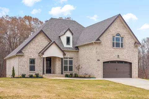 139 Reda Ests, Clarksville, TN 37042