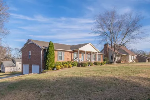 516 Shiloh Cir, Columbia, TN 38401