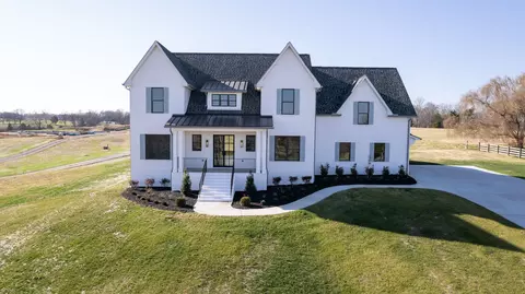 936 Horn Springs Rd, Lebanon, TN 37087
