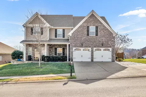 192 Meandering Dr, Lebanon, TN 37090