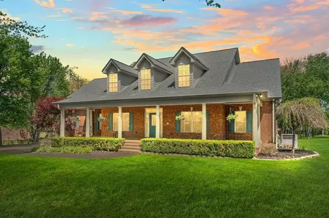 139 Empson Dr, Greenbrier, TN 37073