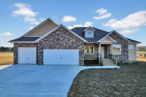2884 Espalier Dr, Decatur, TN 37322