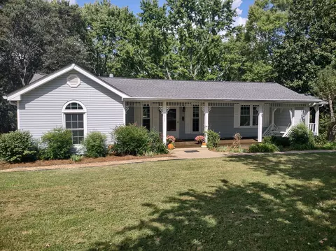 5317 New Chapel Rd, Springfield, TN 37172