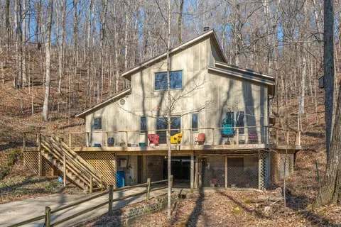 8542 Poplar Creek Rd, Nashville, TN 37221
