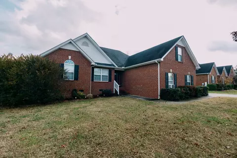606 Pearl Ct, Smyrna, TN 37167