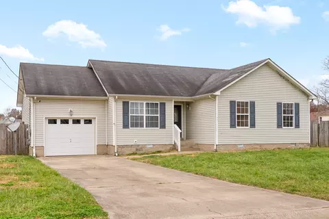 105 Velvet Trl, Oak Grove, KY 42262