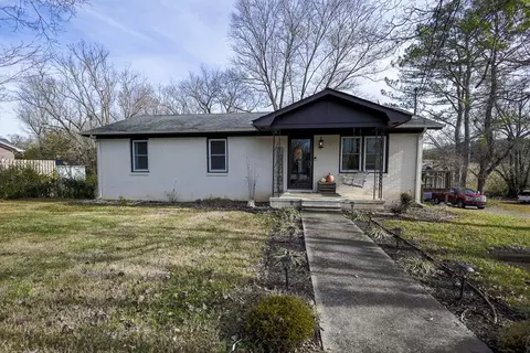 224 Randles St, Sparta, TN 38583