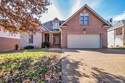 609 Bayhill Ct, Hermitage, TN 37076