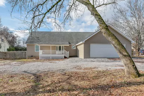 4027 Caney Creek Ln, Chapel Hill, TN 37034