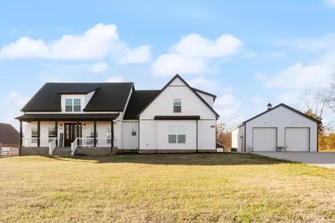 2114 Longview Rd, Rockvale, TN 37153